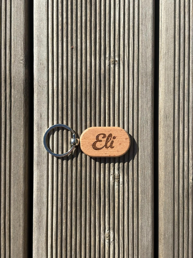 Nøkkelring i tre - 100kr