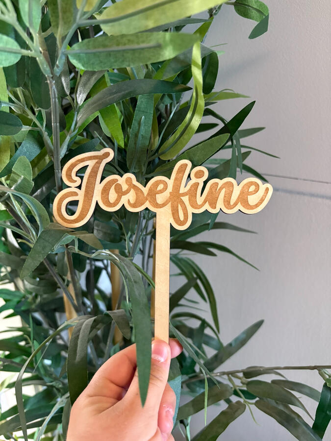 Kaketopp i tre - ca 200kr